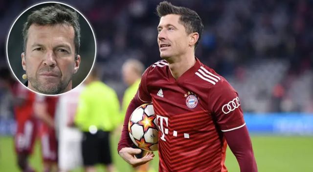 法国羽毛球公开赛：辛德胡爆冷败高桥沙也加