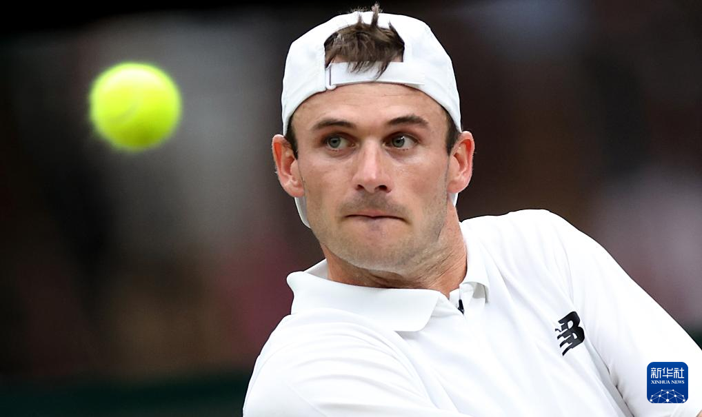 努力为贫困 努力为贫困