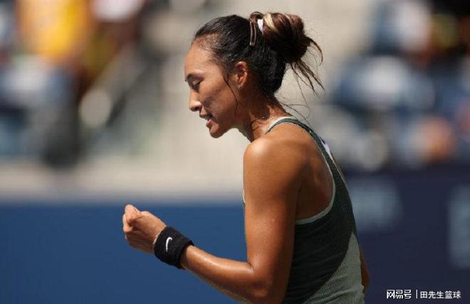 由前锋一脚 由前锋一脚