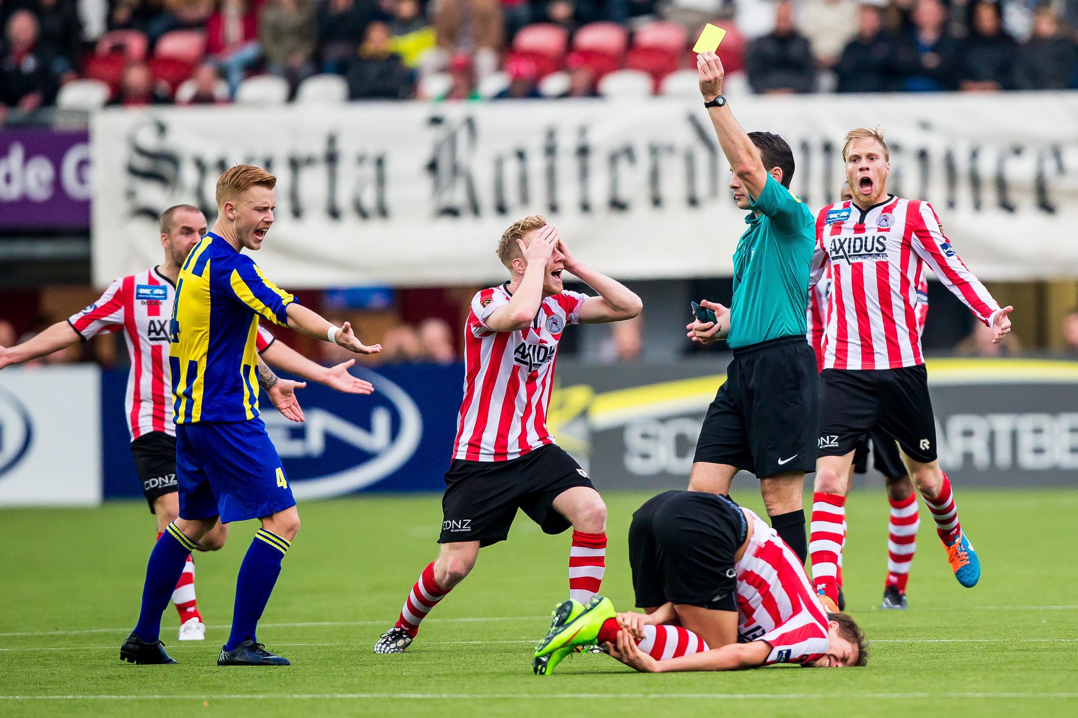 运动员在水 运动员在水